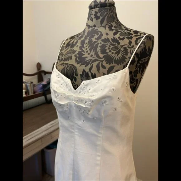 Vintage Bill Levkoff a line midi dress w/ flower & rhinestone embroidery detail - Picture 3 of 4